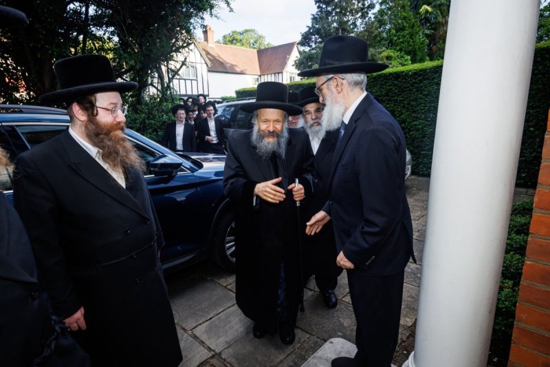 אברומי בלום