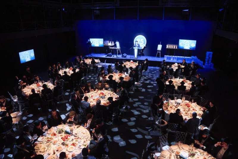 דמיטרי לובאייב