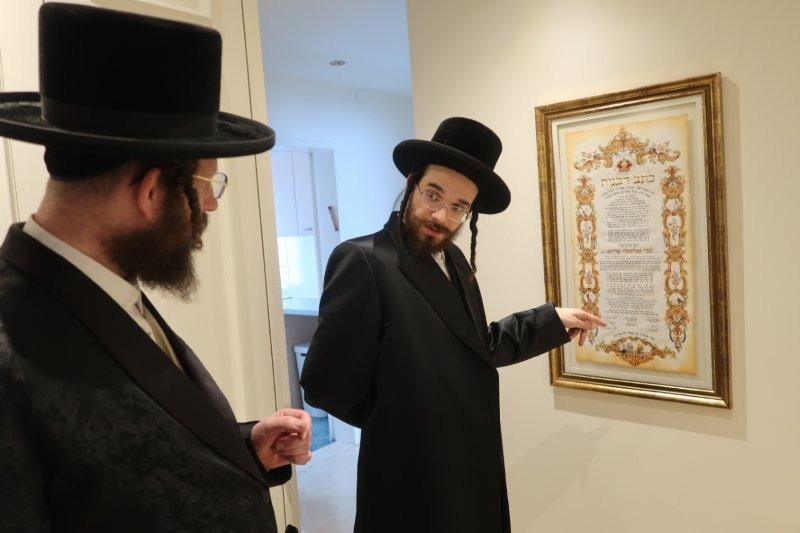 באדיבות המצלם