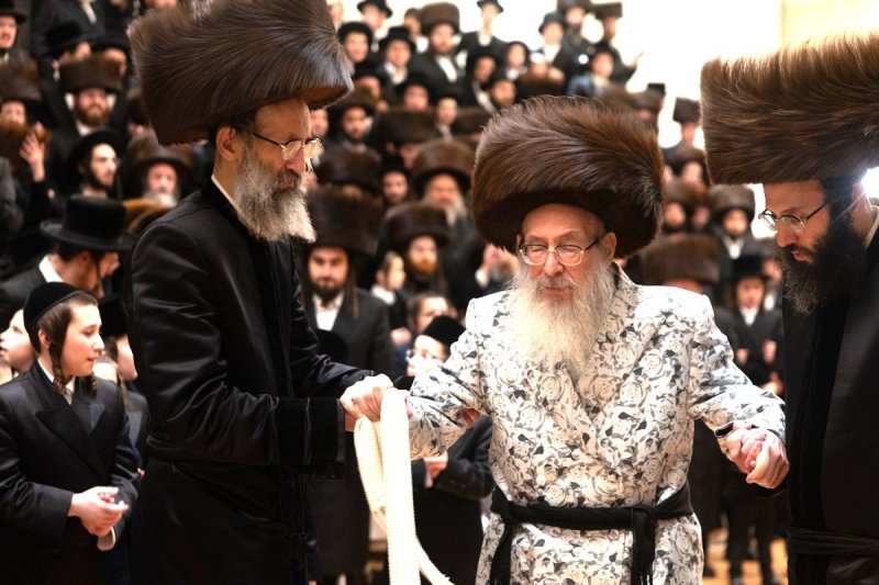 האחים לאנטשעווסקי 