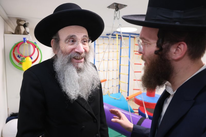 א. אייזנבאך ושמואל דריי