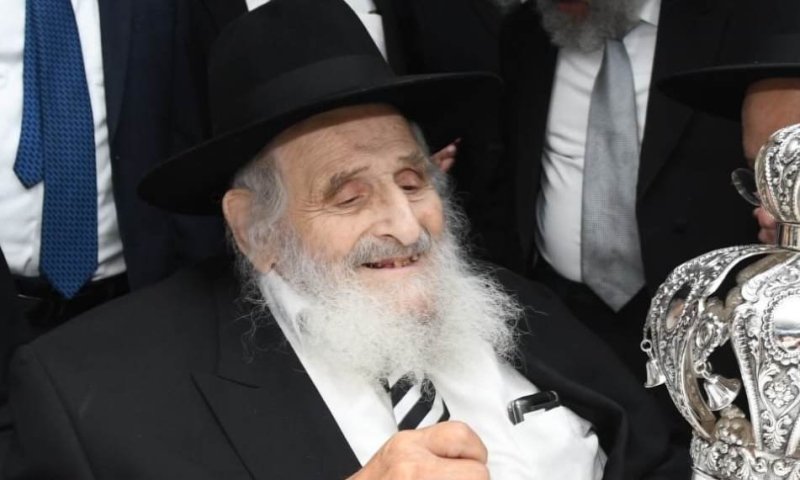 מנהלה הרוחני של הסמינר: הרב הגאון רבי משה מרדכי שלקובסקי זצ"ל