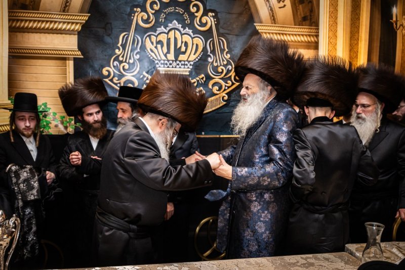 האחים לאנטשעווסקי 