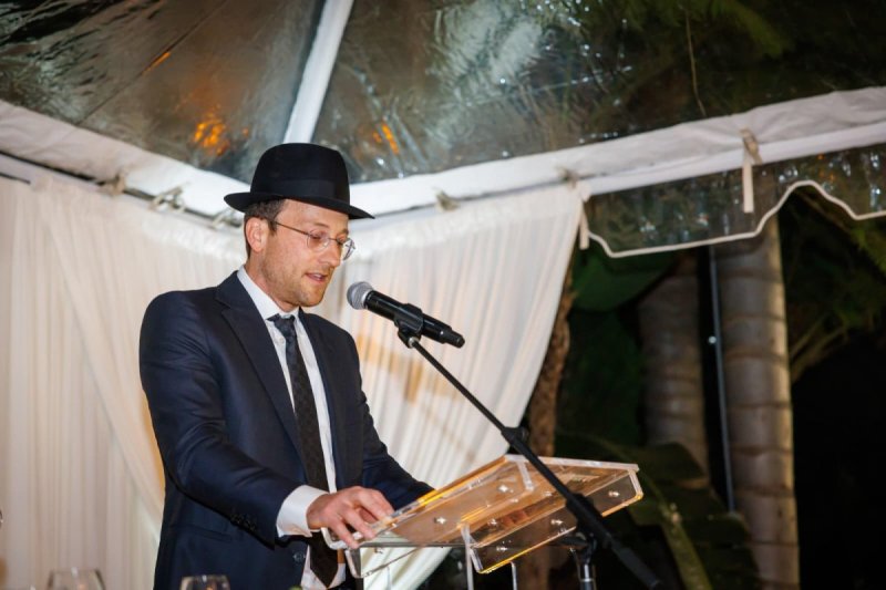 דניאל נפוסי ומאיר זלזניק