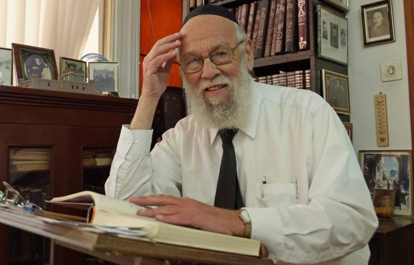 באדיבות המצלם