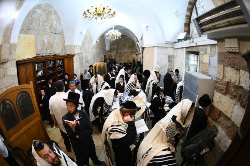 ארי קופרשטוק