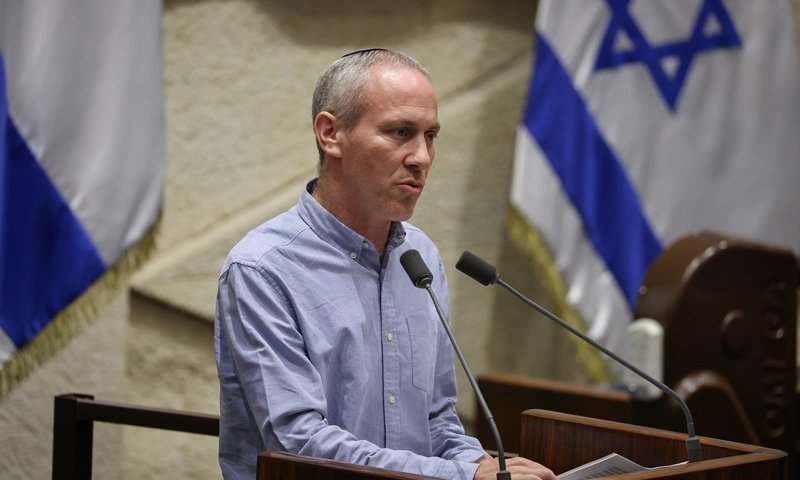 אחרי הפרישה מגנץ: חילי טרופר מקדם רישום מפלגה חדשה