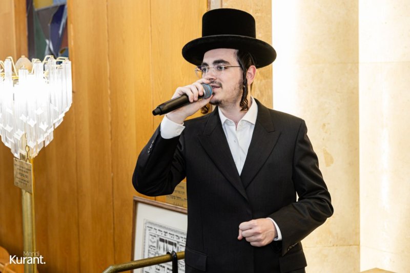 מענדי קורנט