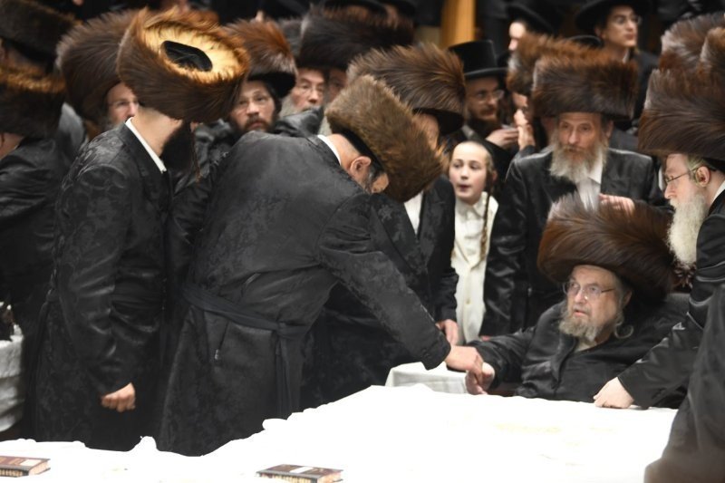 אנשיל בעק וא.מ.ש