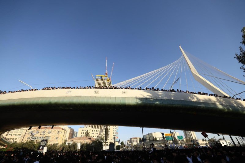 דניאל נפוסי ודוד מנדלסון