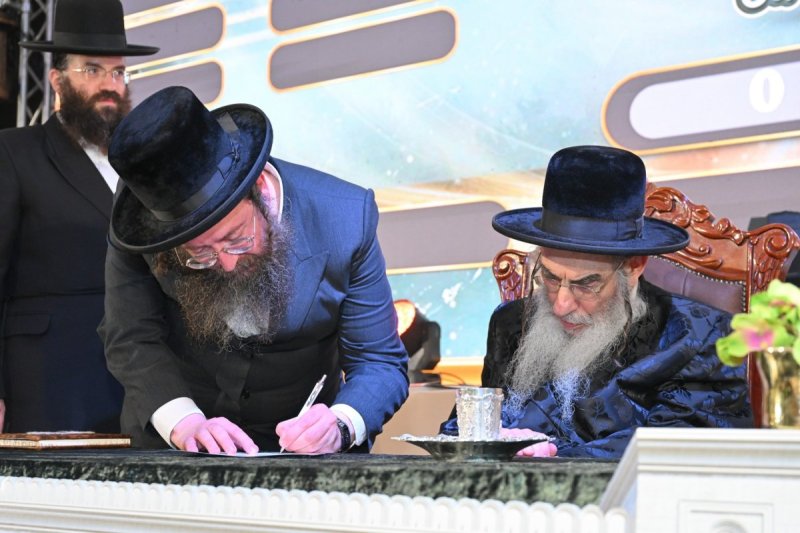 באדיבות המצלם