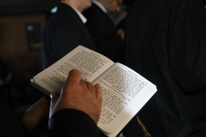 מרדכי לובעצקי