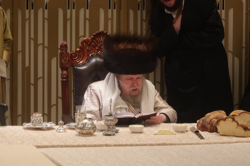 באדיבות המצלם