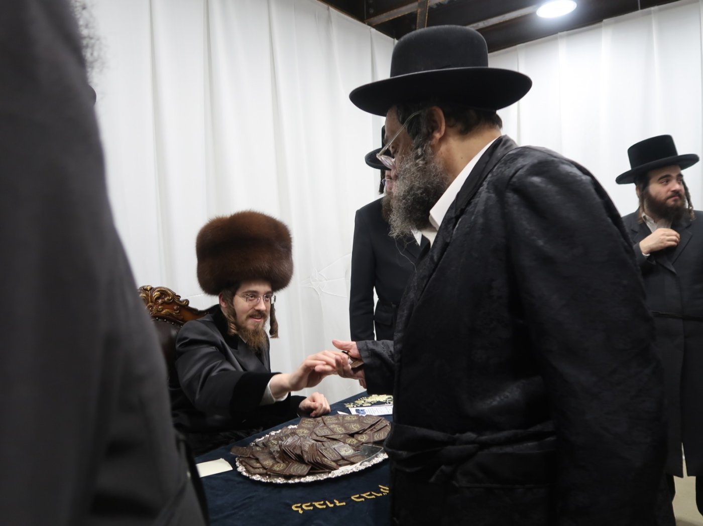 באדיבות המצלם