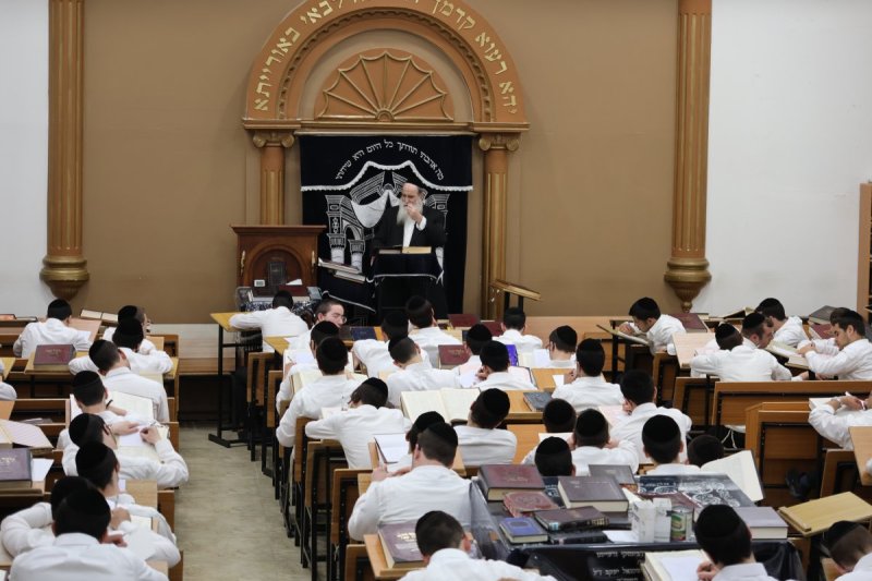 באדיבות המצלם