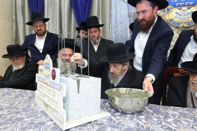 באדיבות המצלם