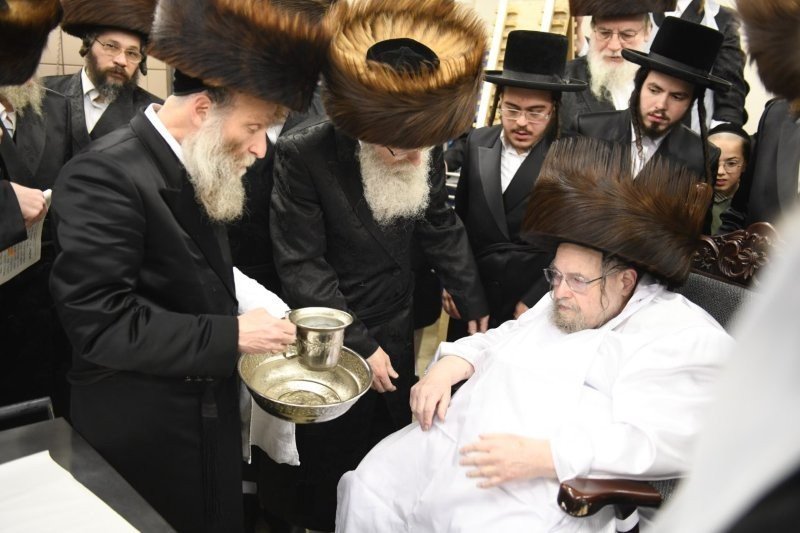 אנשיל בעק וא.מ.ש