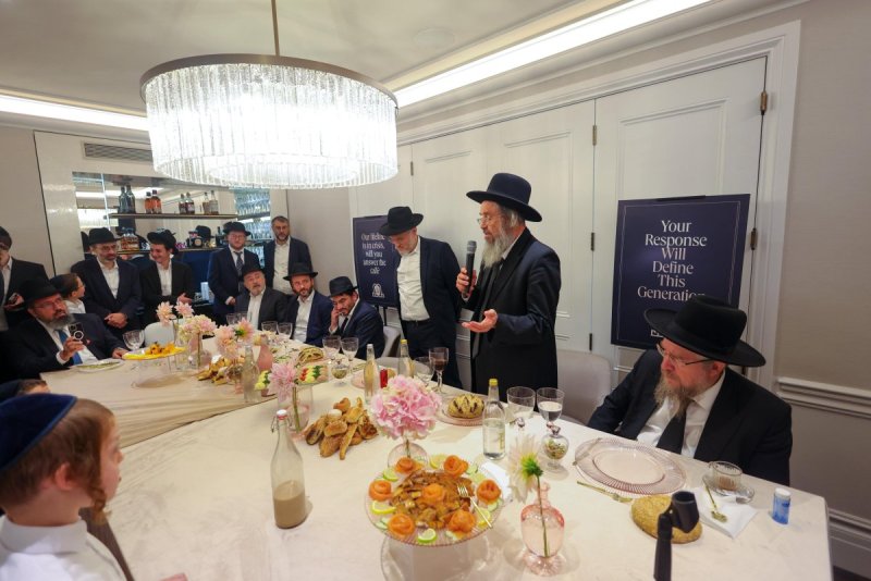 דניאל נפוסי ומאיר זלזניק