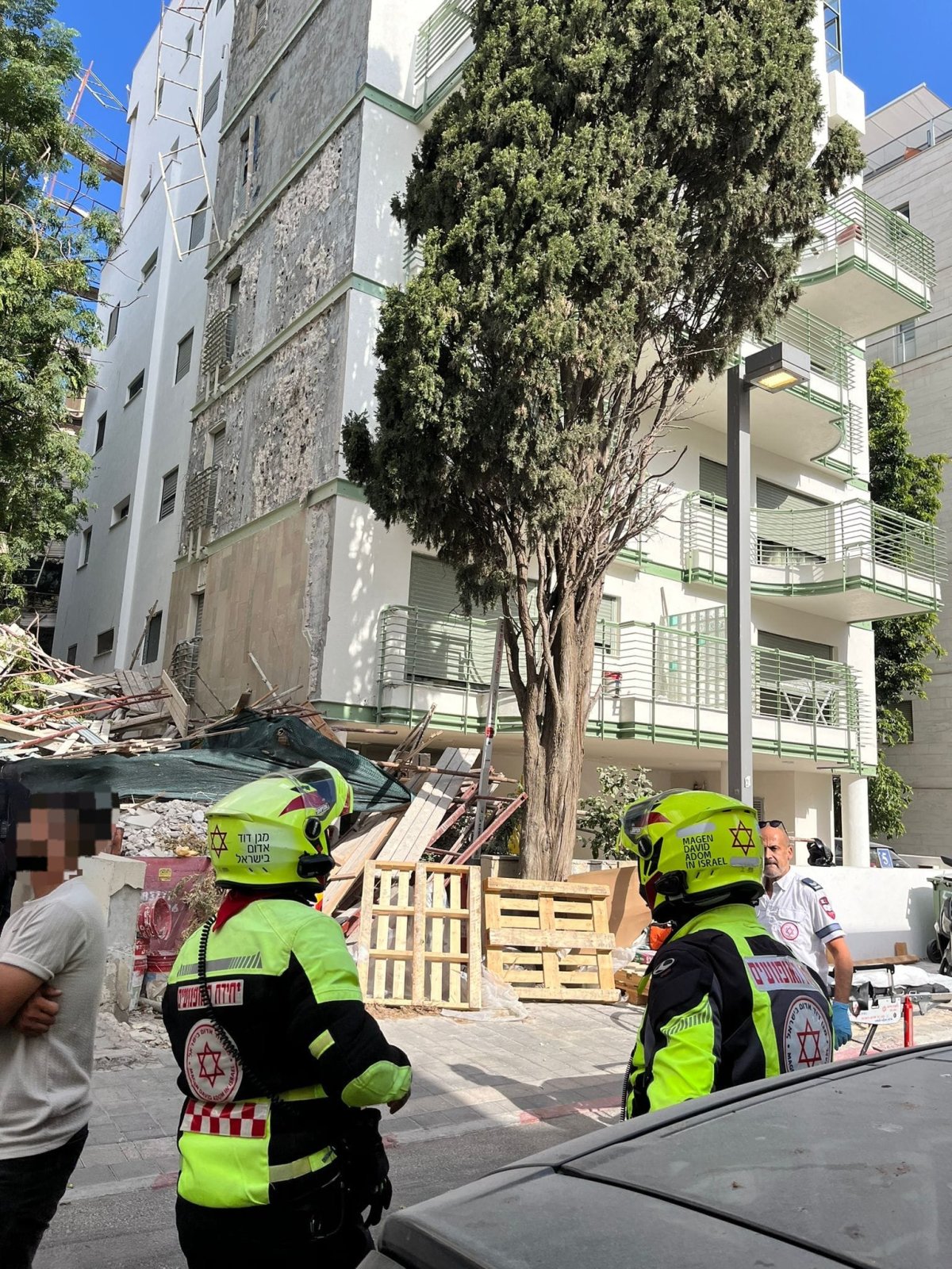 דוברות מד"א