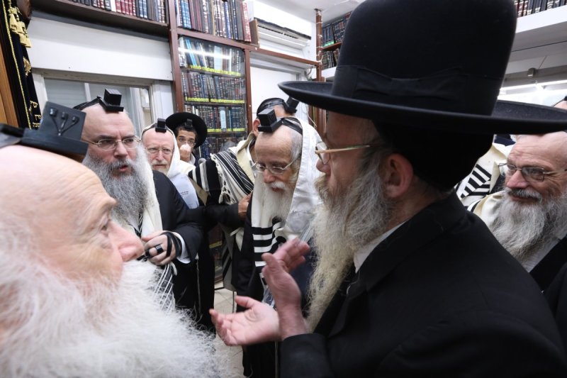 באדיבות המצלם