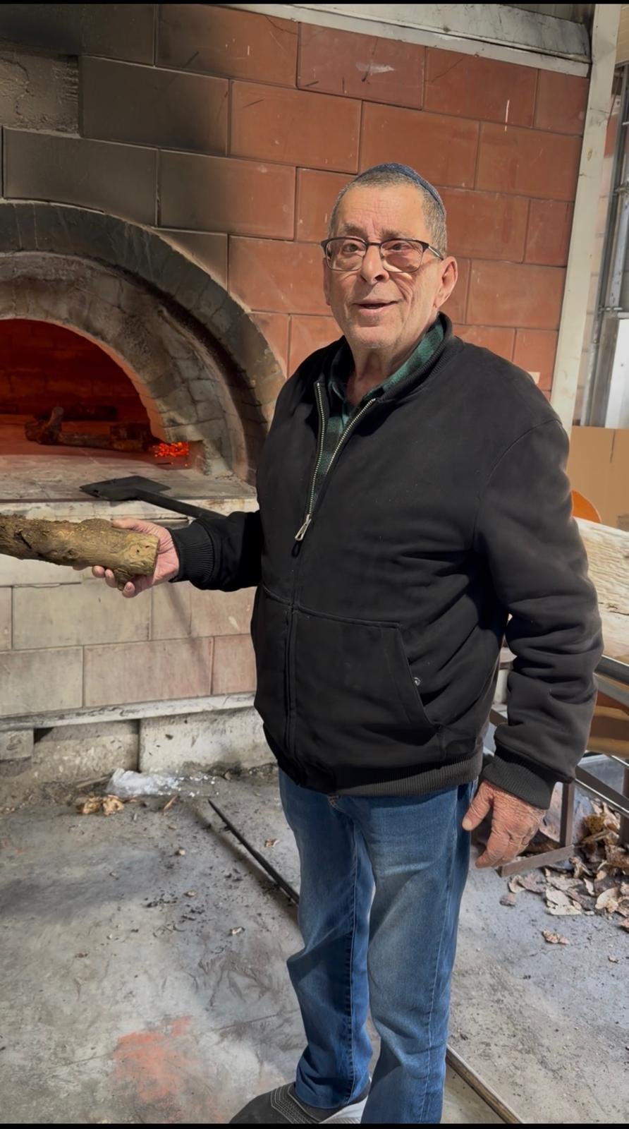 באדיבות המצלם