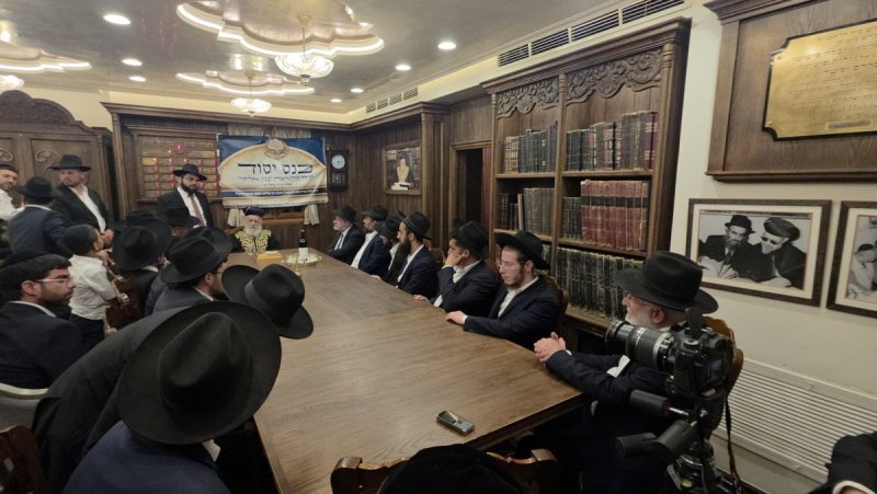 באדיבות המצלם