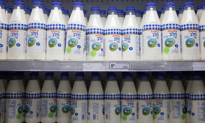 &rlm; "יוזיל משמעותית את המחירים": בעלי חנויות בבני ברק קוראים להעברת הרפורמה