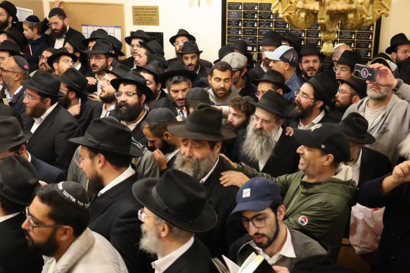 מרדכי לובעצקי