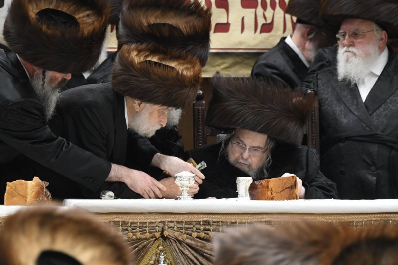 אנשיל בעק