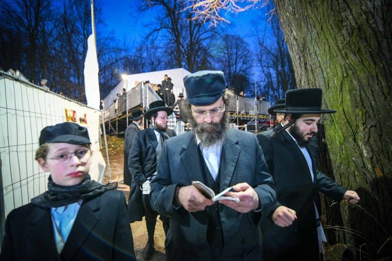 ארי קופרשטוק