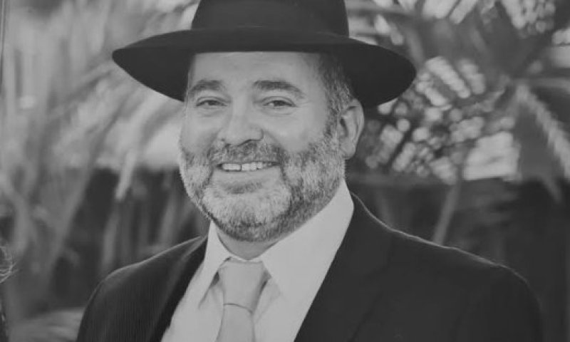 השקט המצמרר בבית הרב ליכטמן: "הטרגדיה הפתאומית השאירה אותם בלי מילים"