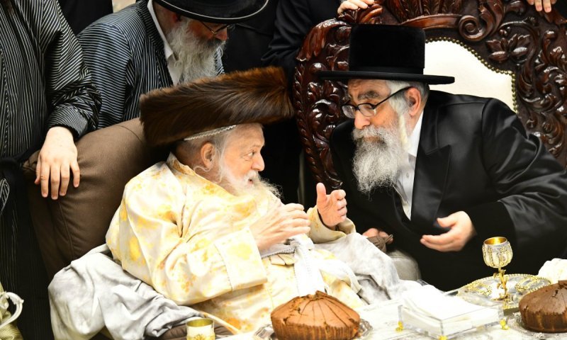 צאתכם לשלום ושרשרת שמחות: האדמו"ר מויז'ניץ ממונסי בתולדות אברהם יצחק
