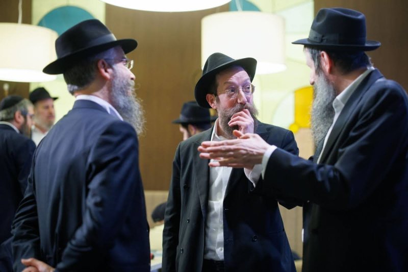 לוי נאזרוב