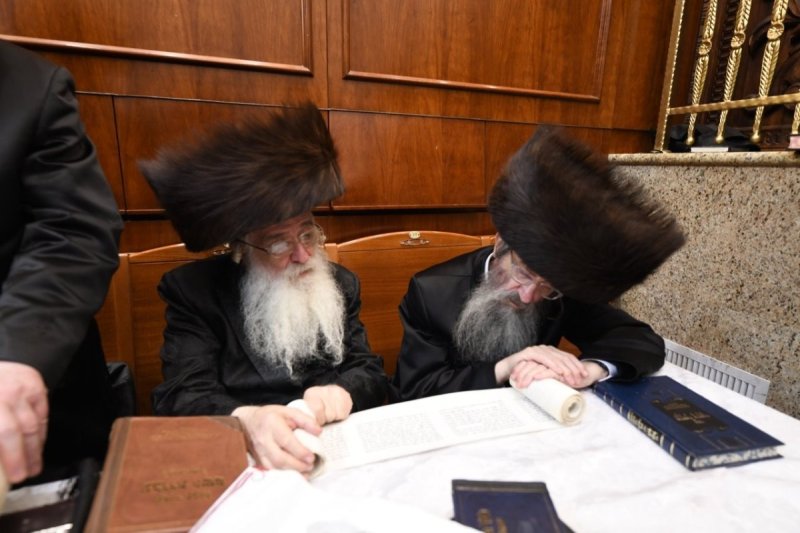 אנשיל בעק וא.מ.ש