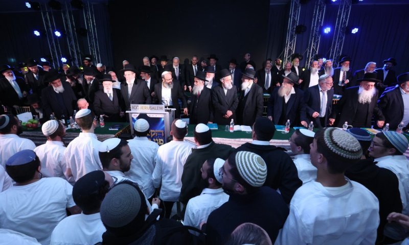 הרבנים מזהירים: ניסיון פילוג בין החרדים לציונות הדתית