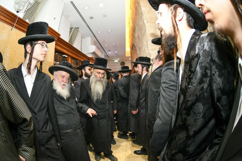 ארי קופרשטוק