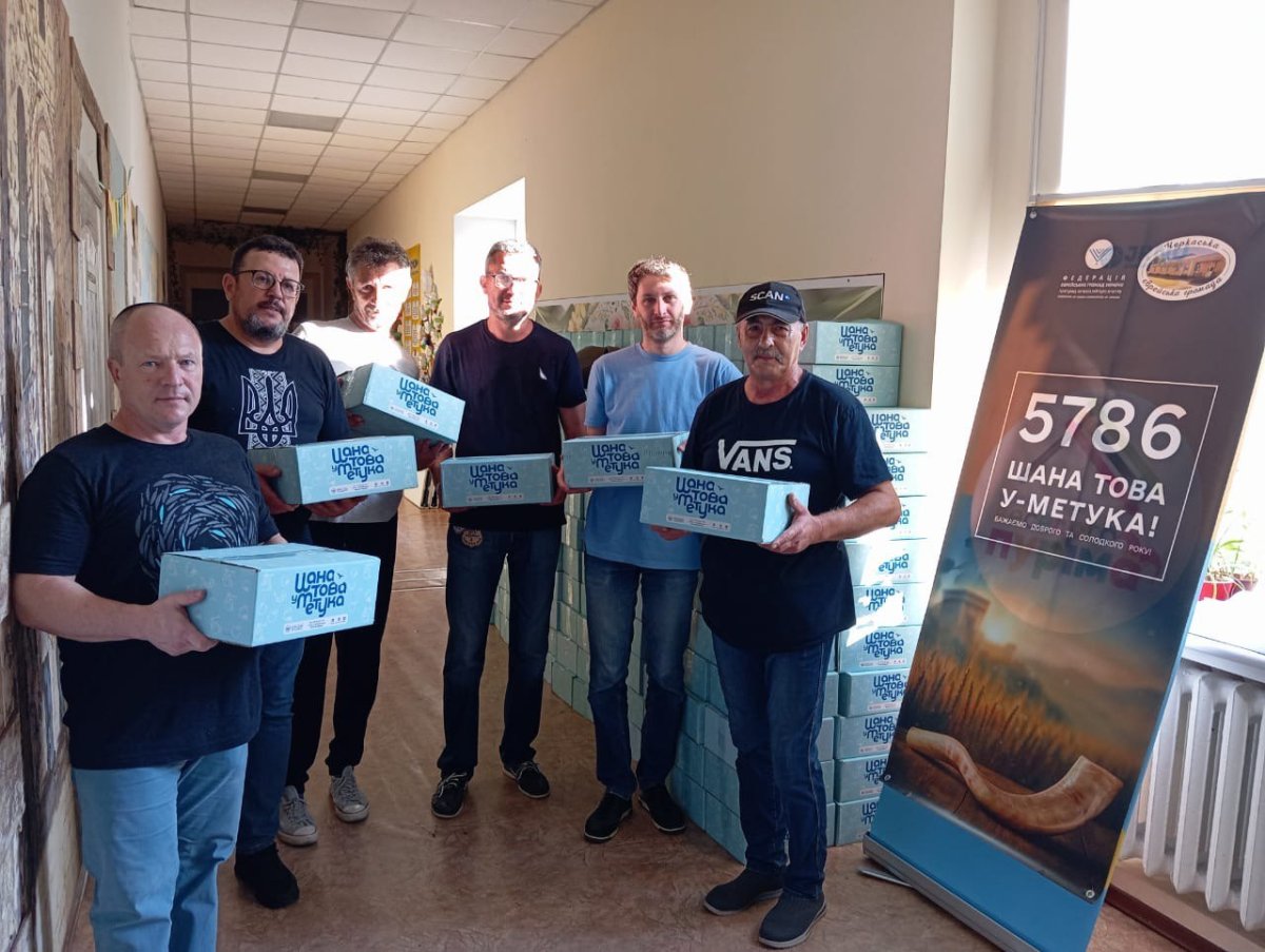 באדיבות המצלם