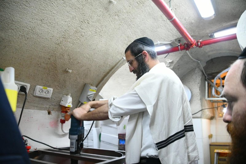 ארי קופרשטוק