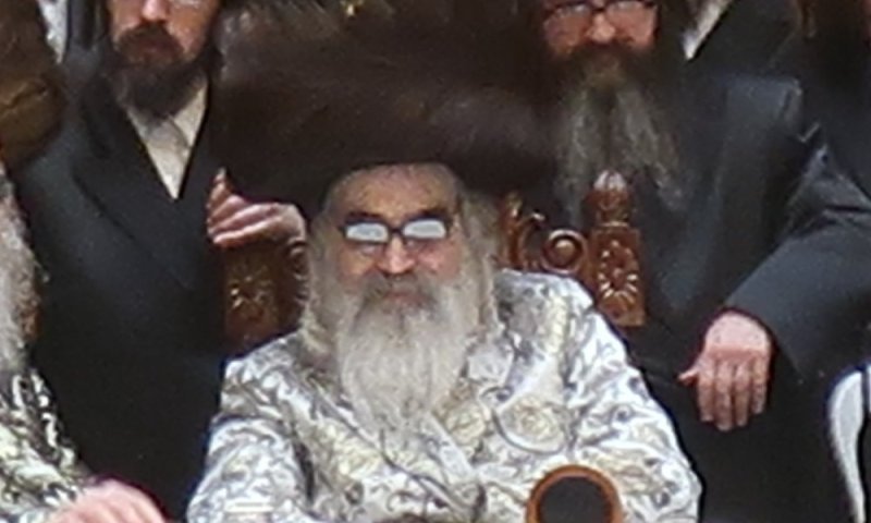 האדמו"ר מויז'ניץ קאיימשא לייק ישבות בב"ב | כל אירועי וזמני השבת