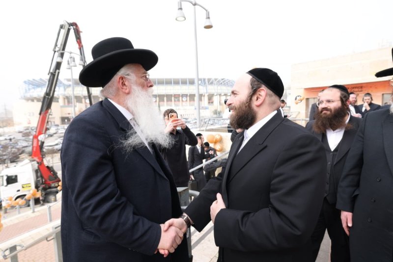 יעקב נחומי, אריאל אוחנה, אברהם כהן