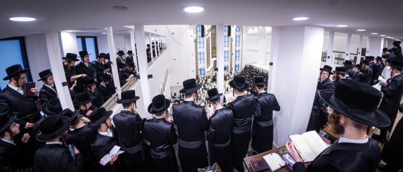 האחים לאנטשעווסקי ואייזיק ג.