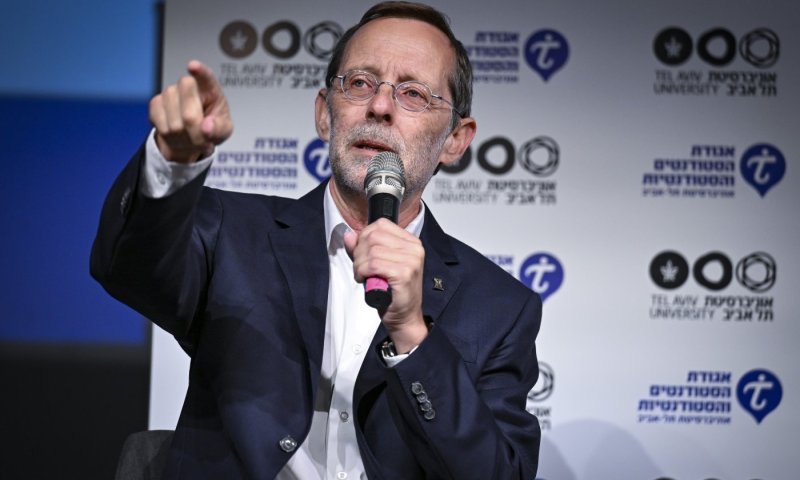 "לא פוסל את איזנקוט כראש ממשלה": האמירה המפתיעה של פייגלין