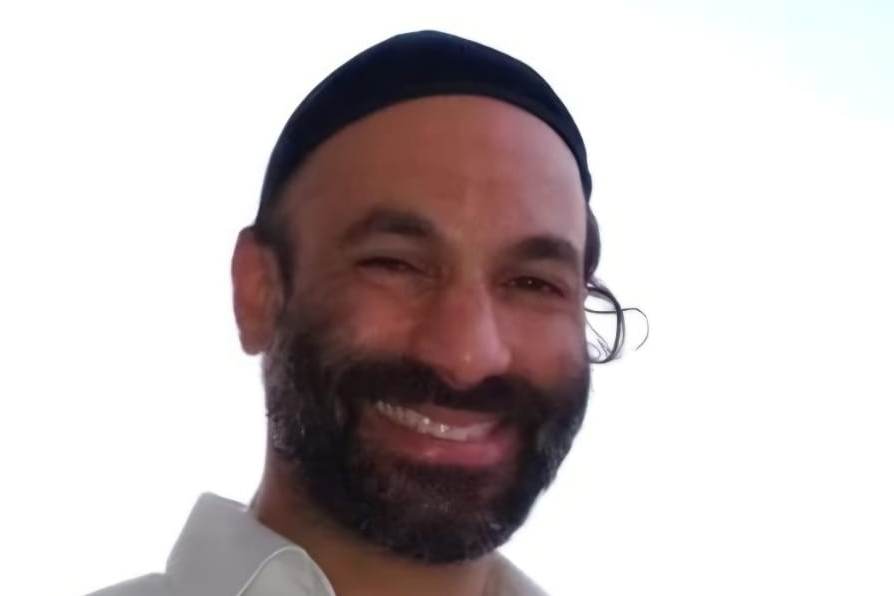 באדיבות המצלם