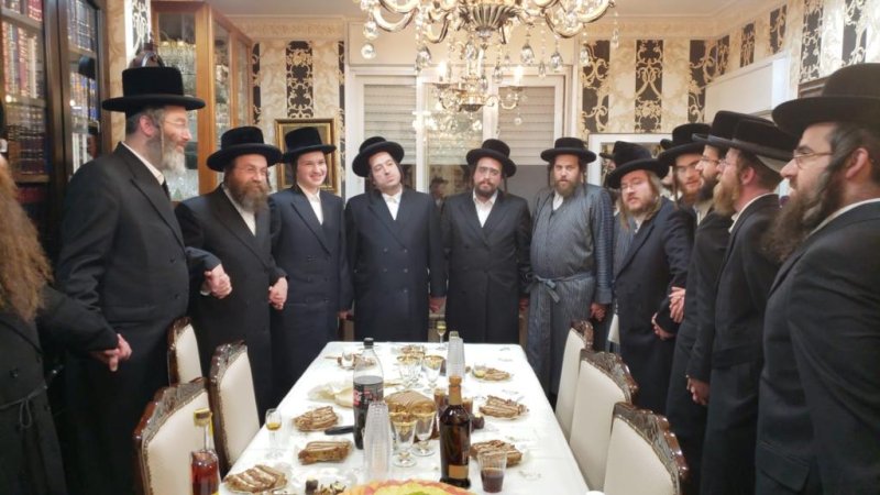 באדיבות המצלם