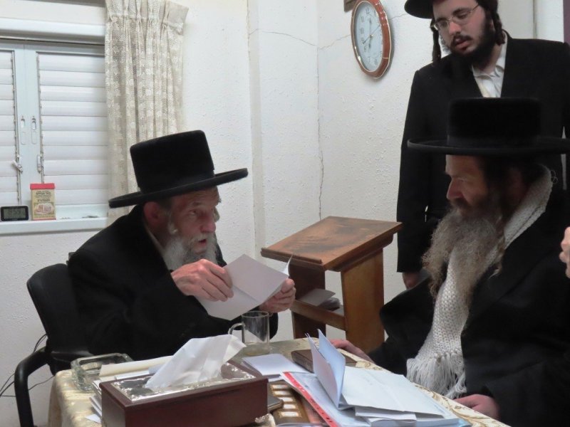 באדיבות המצלם