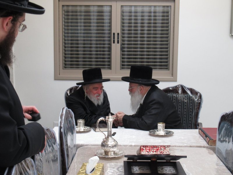 באדיבות המצלם