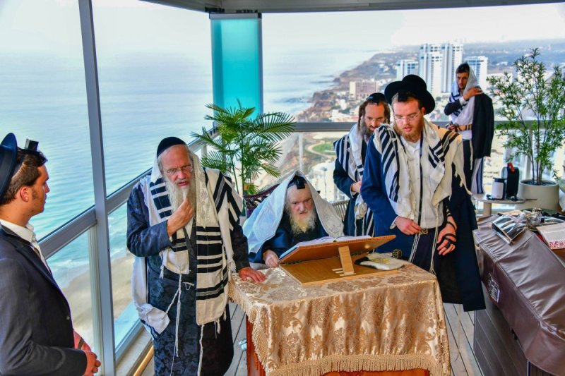 שוקי לרר