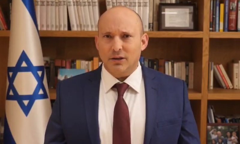 בנט מאשים בבגידה: "לשכת רה"מ פעלה עבור קטאר בזמן מלחמה"