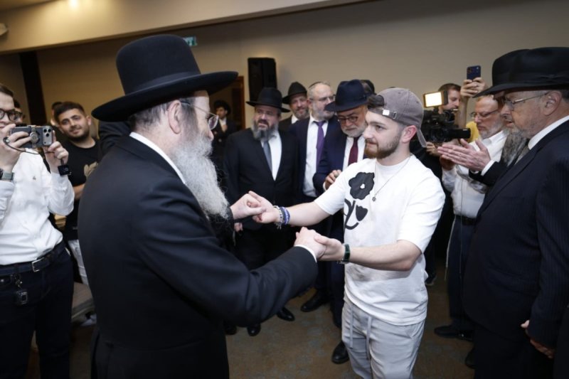 שמוליק קורלנסקי