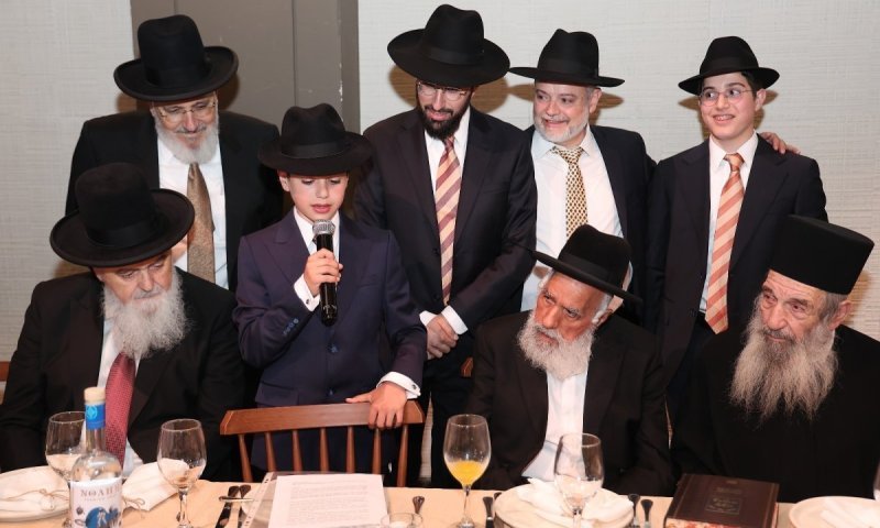 גדולי ישראל ואישי ציבור בשמחת הבר מצווה לבנו של ראש מכון דורות